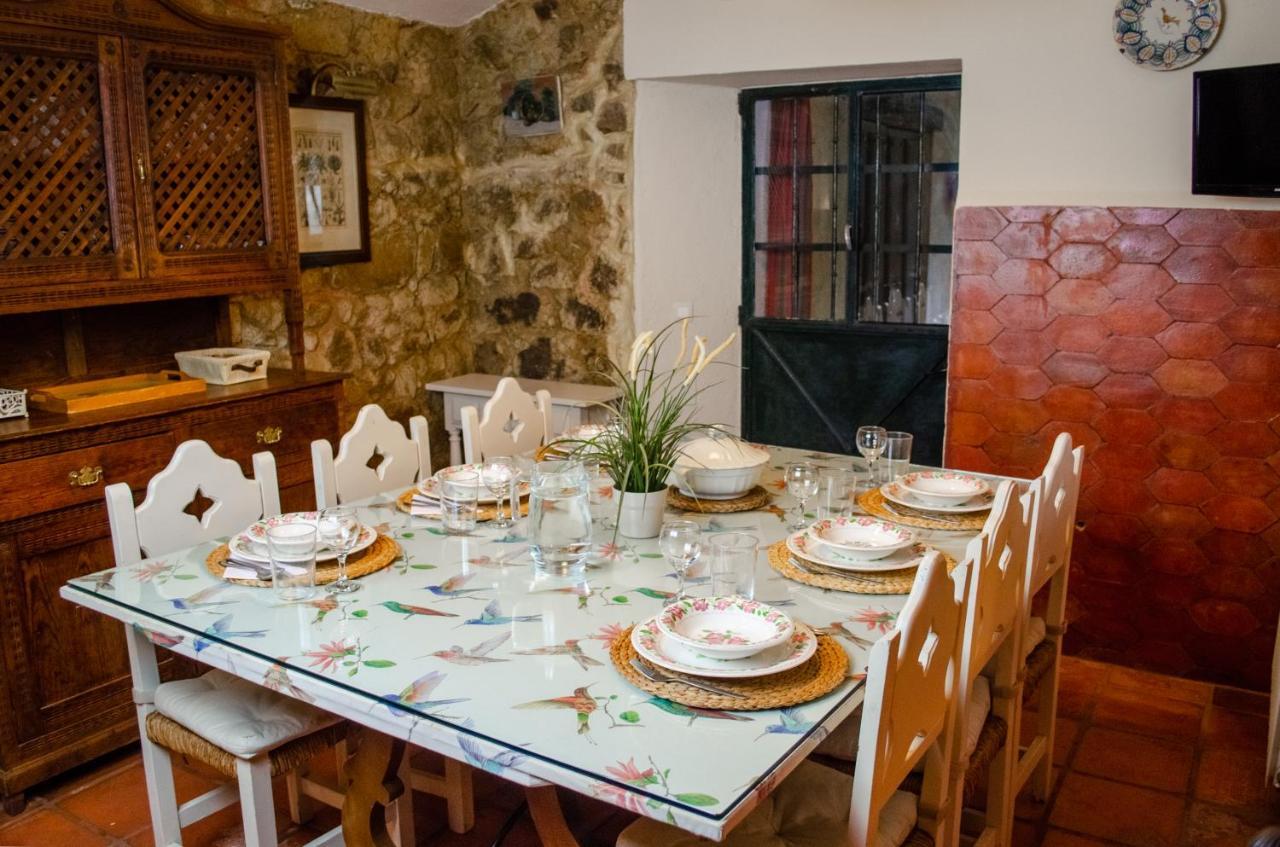 El Huerto De Candeleda Luaran gambar