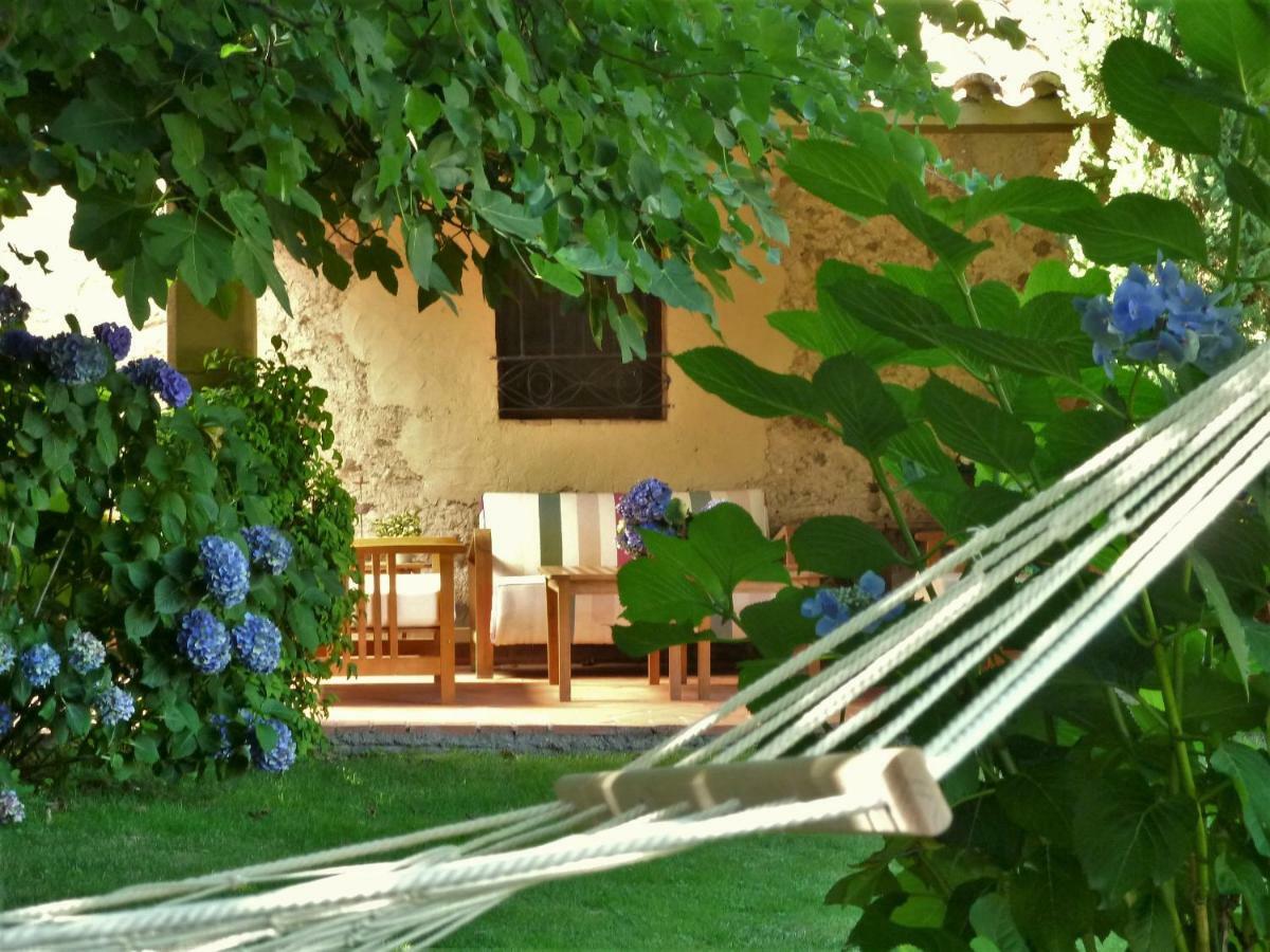 El Huerto De Candeleda Luaran gambar